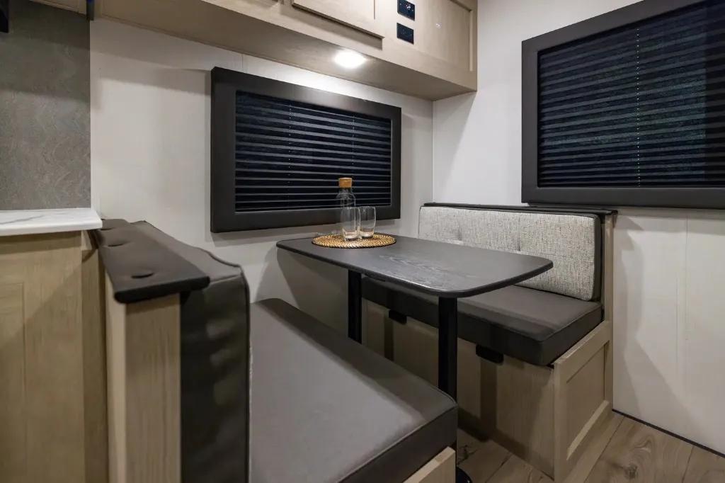 2025 Shasta RVs i-5 Edition 521CK, Photos photo 21