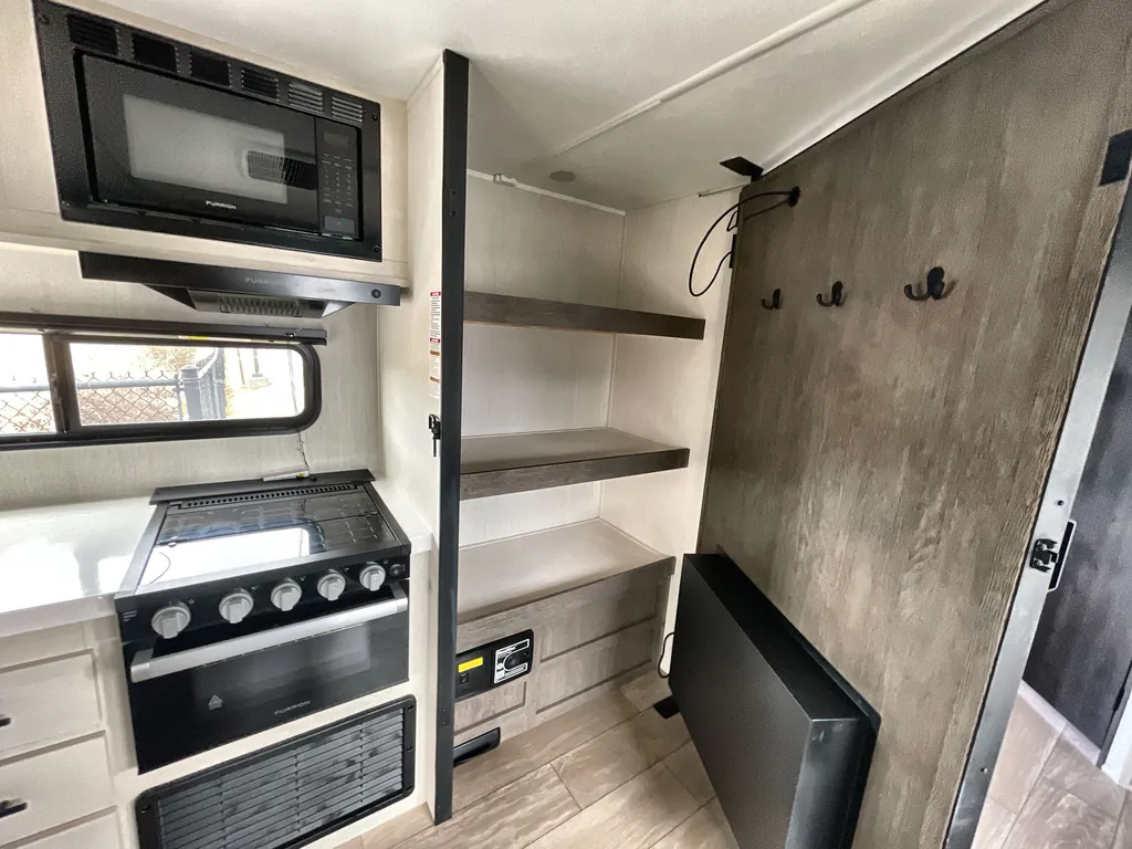 2026 Forest River Alpha Wolf 24TRUNK, Photos photo 14