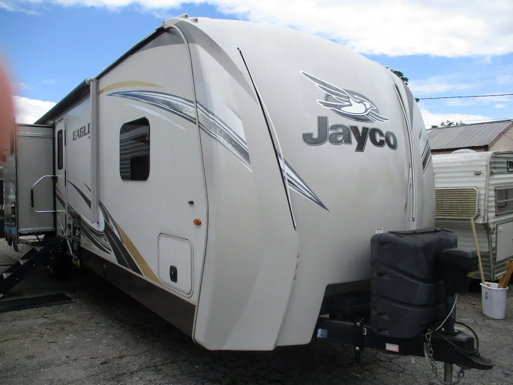 2017 Jayco Eagle 324BHTS - Photo 2