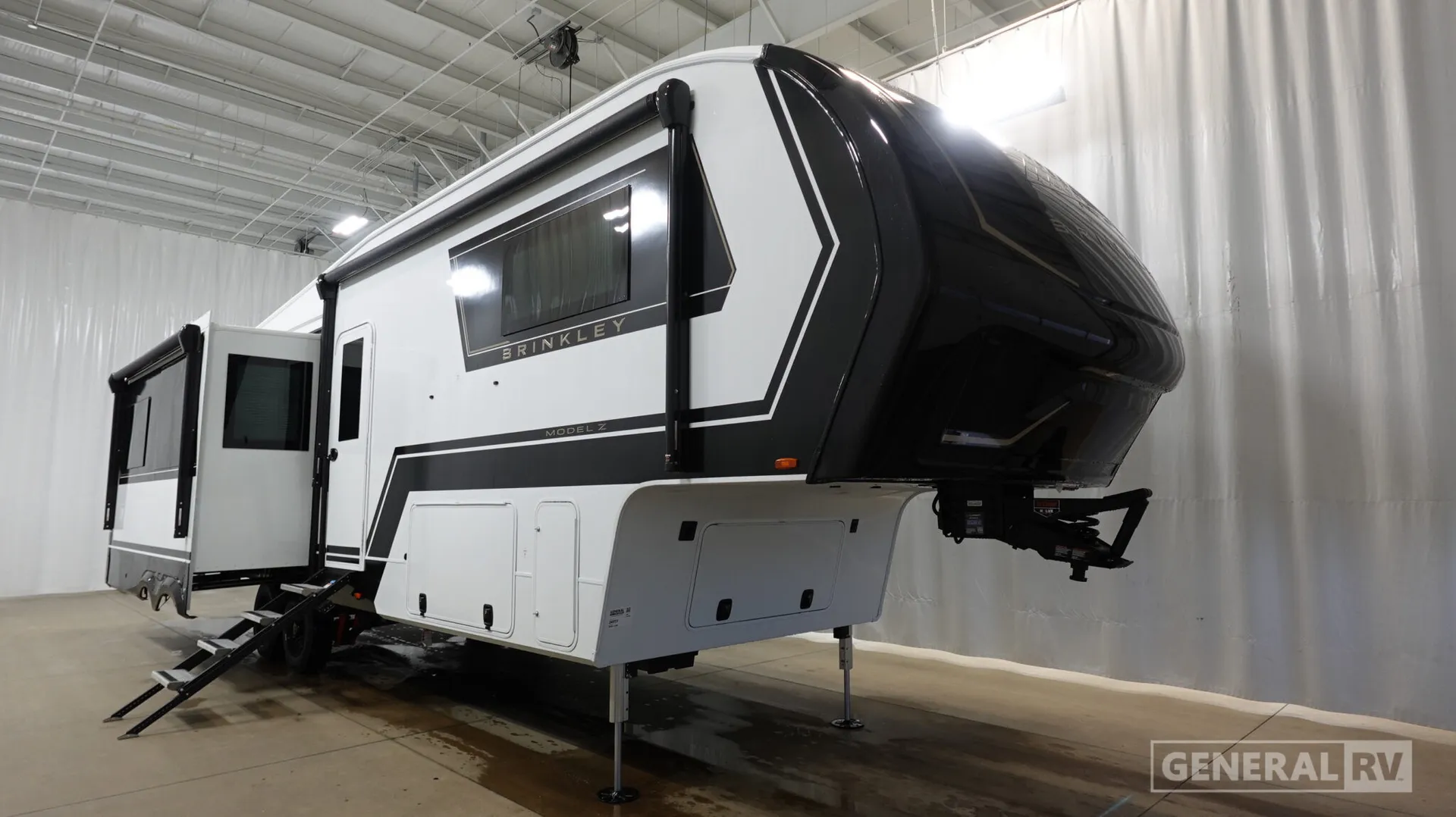 2026 Brinkley Model Z 3100 - Photo 2