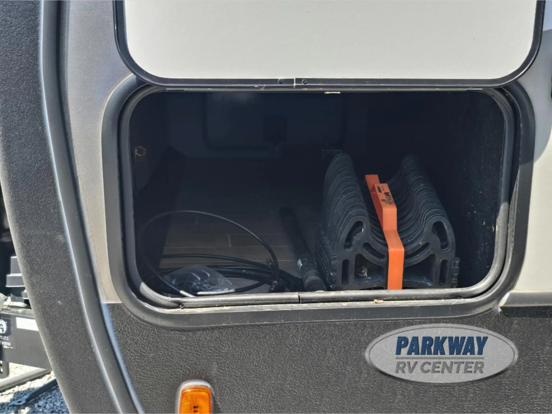 2020 Keystone Laredo 275RL - Photo 3
