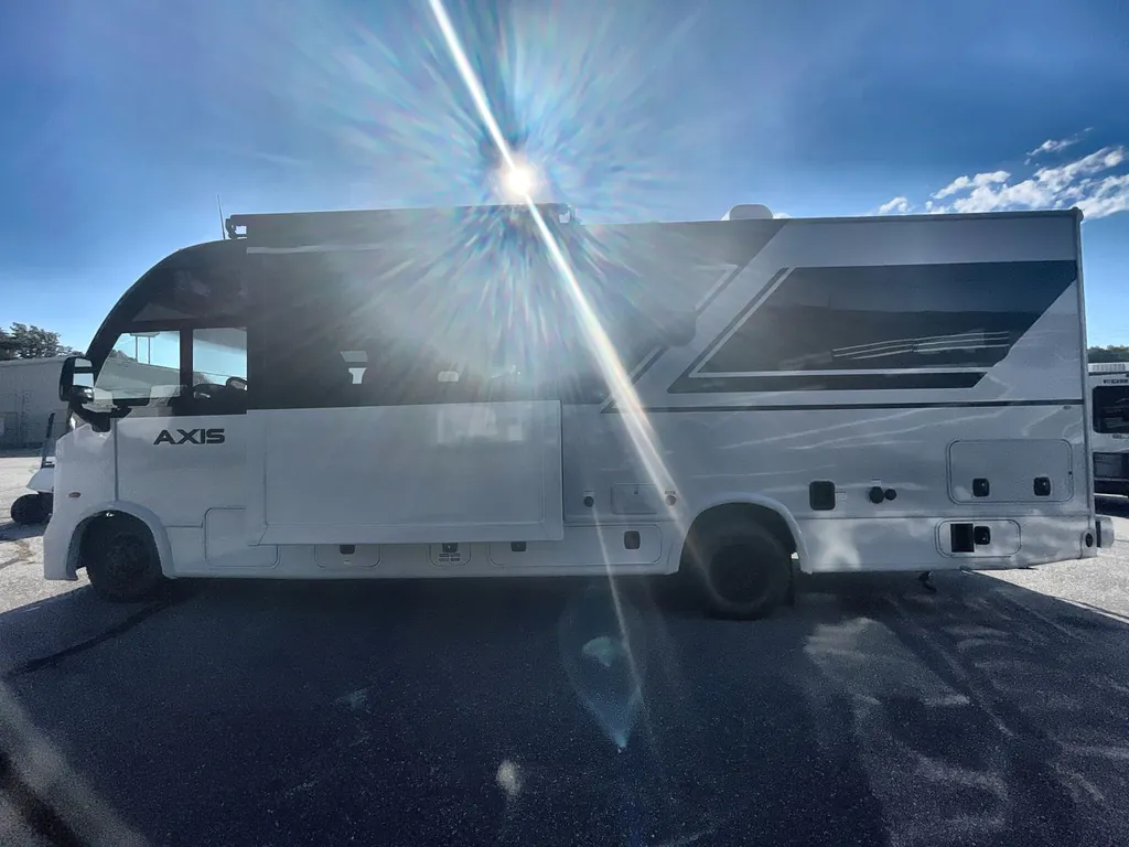 2026 Thor Motor Coach Axis 26.2, Photos photo 8