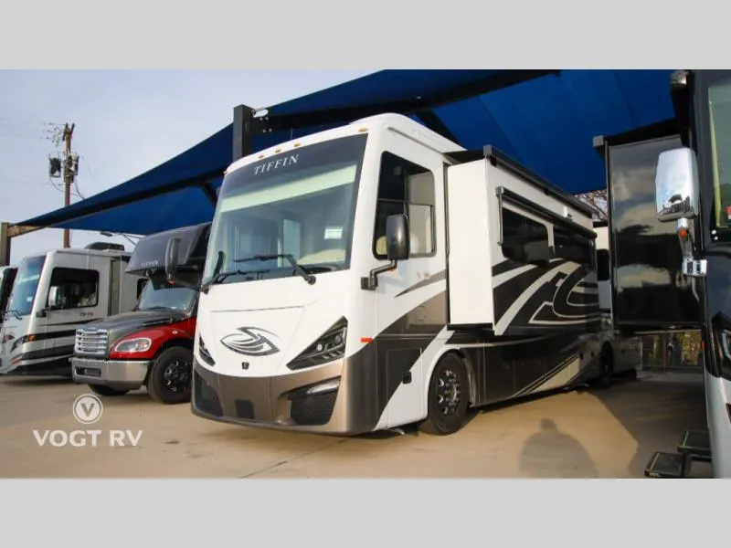 2026 Tiffin Phaeton 40 IH - Photo 4
