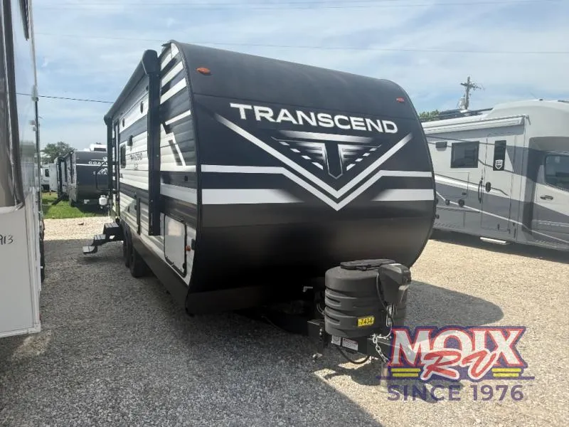 2024 Grand Design Transcend Xplor 221RB - Photo 2
