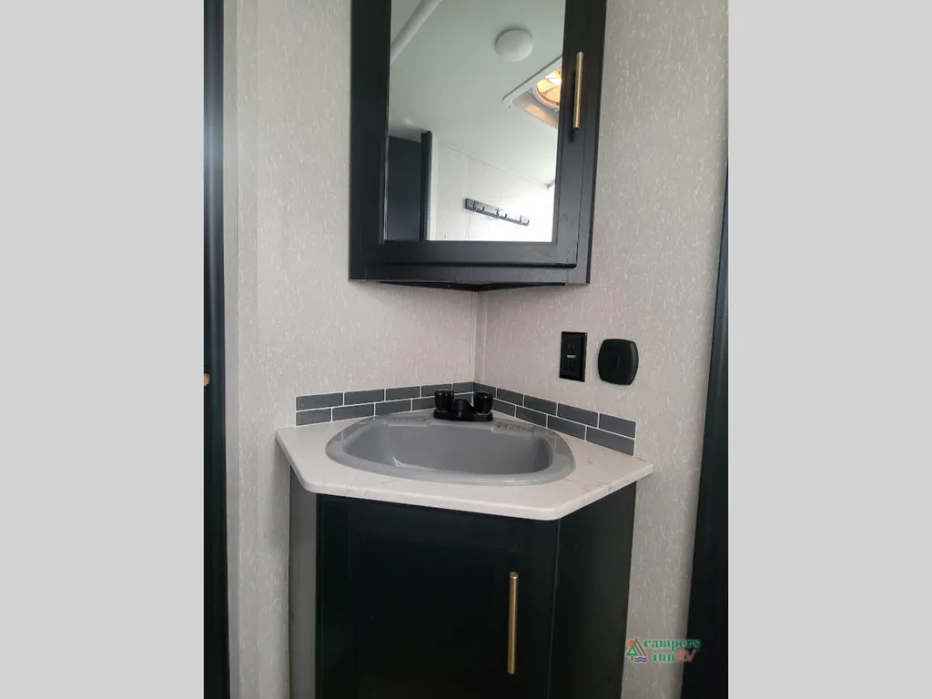 2022 Forest River Cherokee 274BRB, Photos photo 23