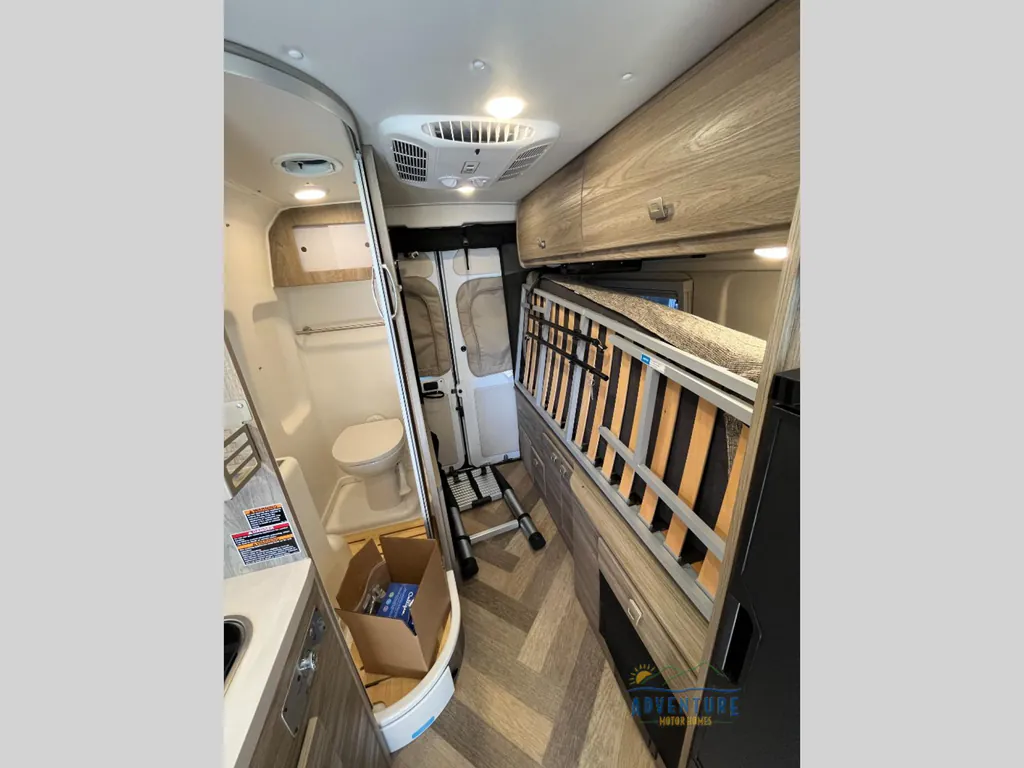 2025 Winnebago Travato 59G, Photos photo 15