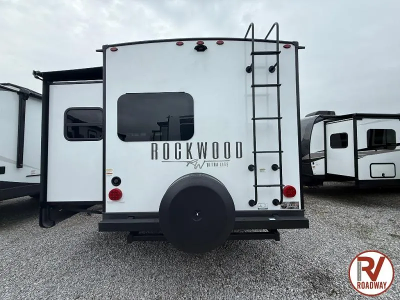 2025 Forest River Rockwood Ultra Lite 2619FK - Photo 4