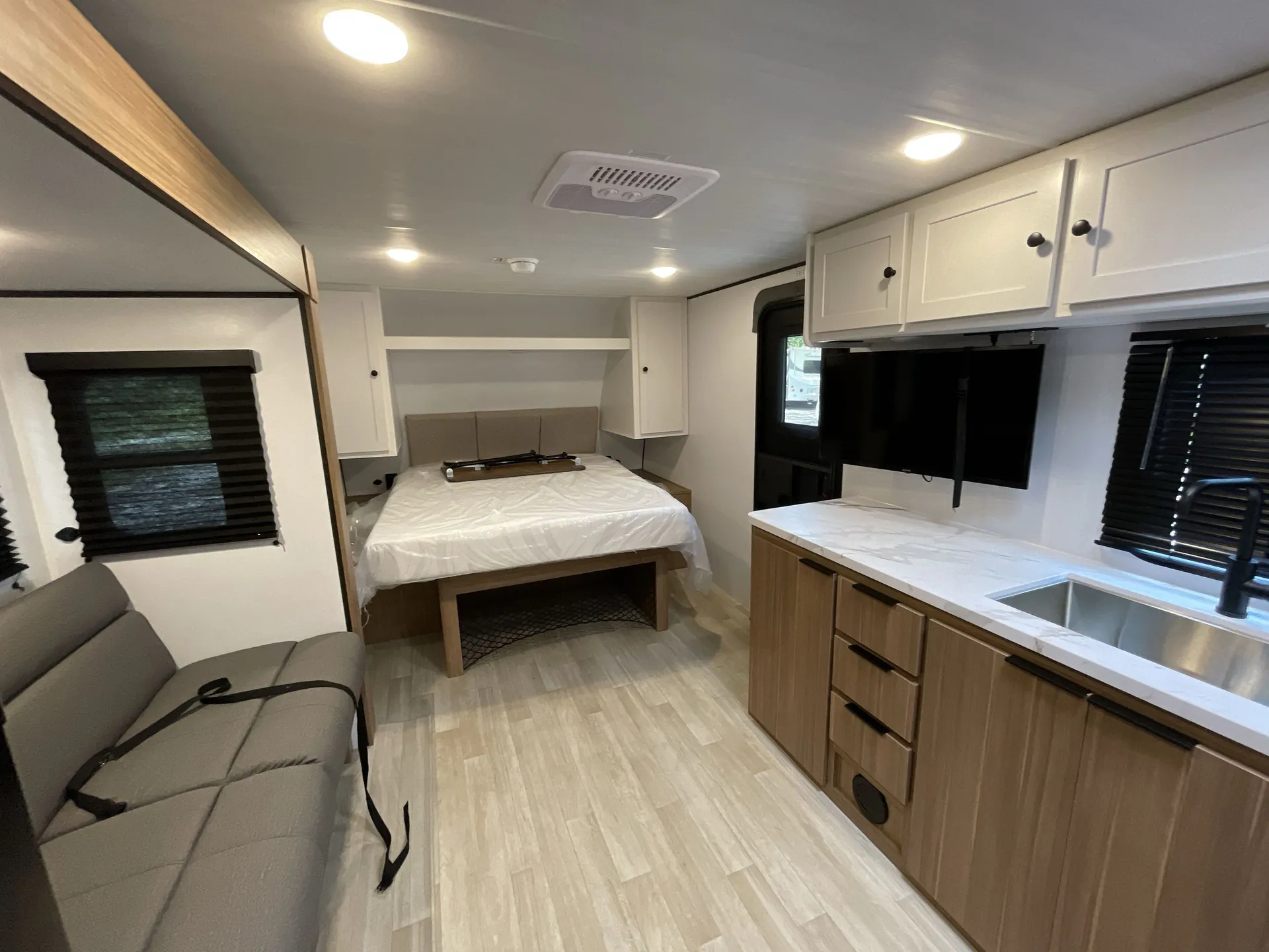 2026 Keystone Passport Classic 180RBC — living area main