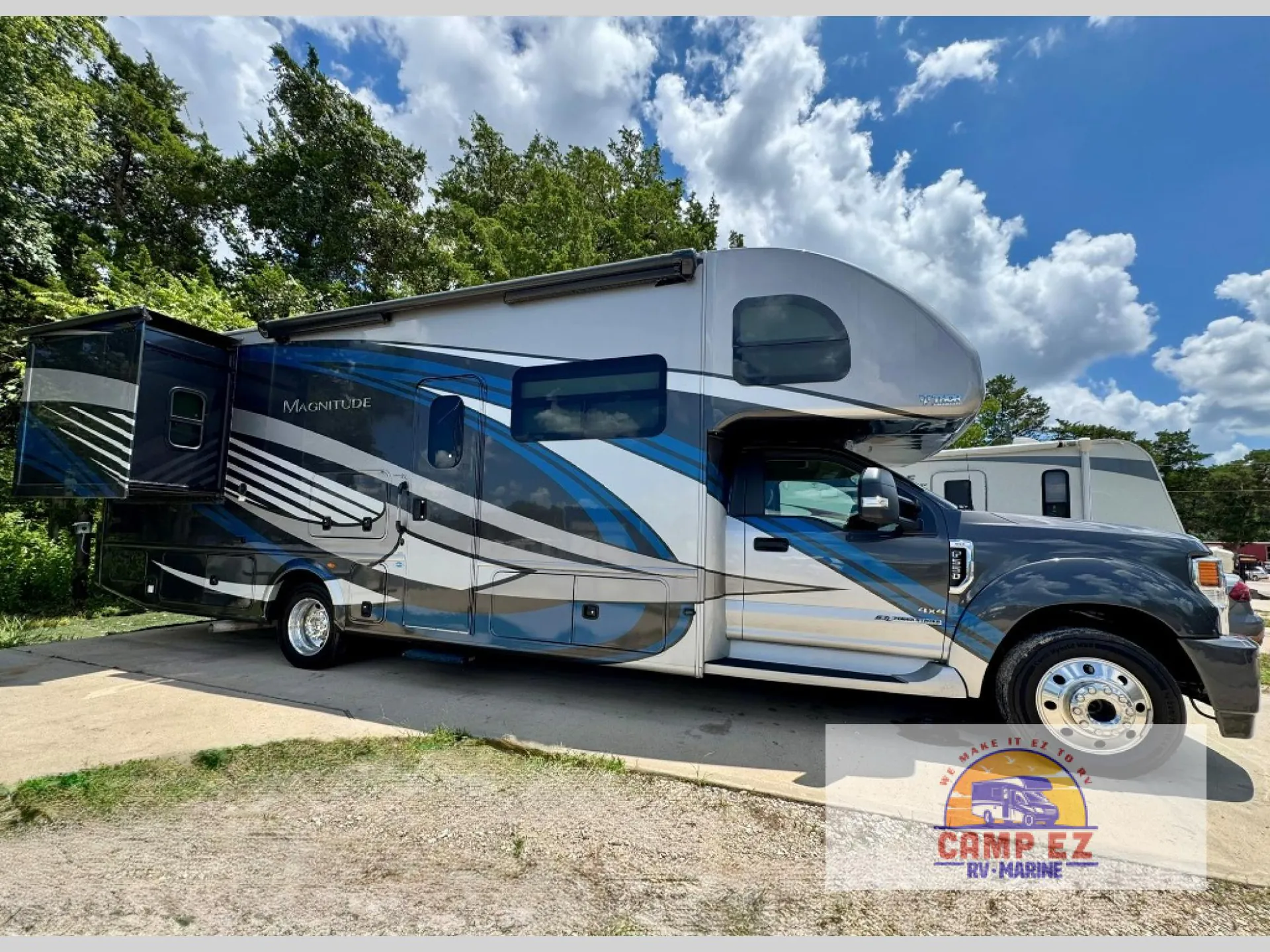 2021 Thor Motor Coach Magnitude XG32 - Photo 2
