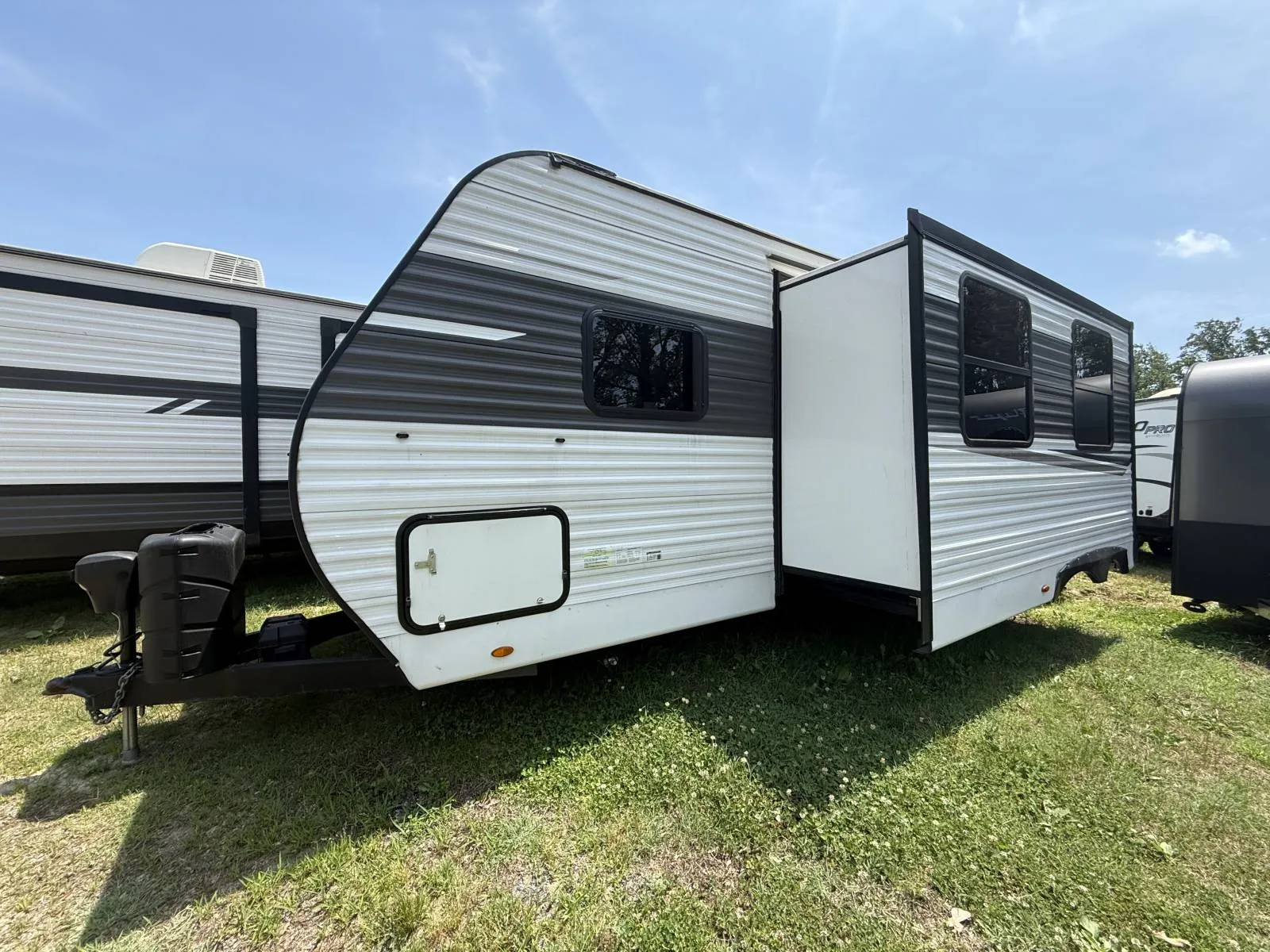 2022 Highland Ridge Open Range Conventional 26BHS - Photo 3