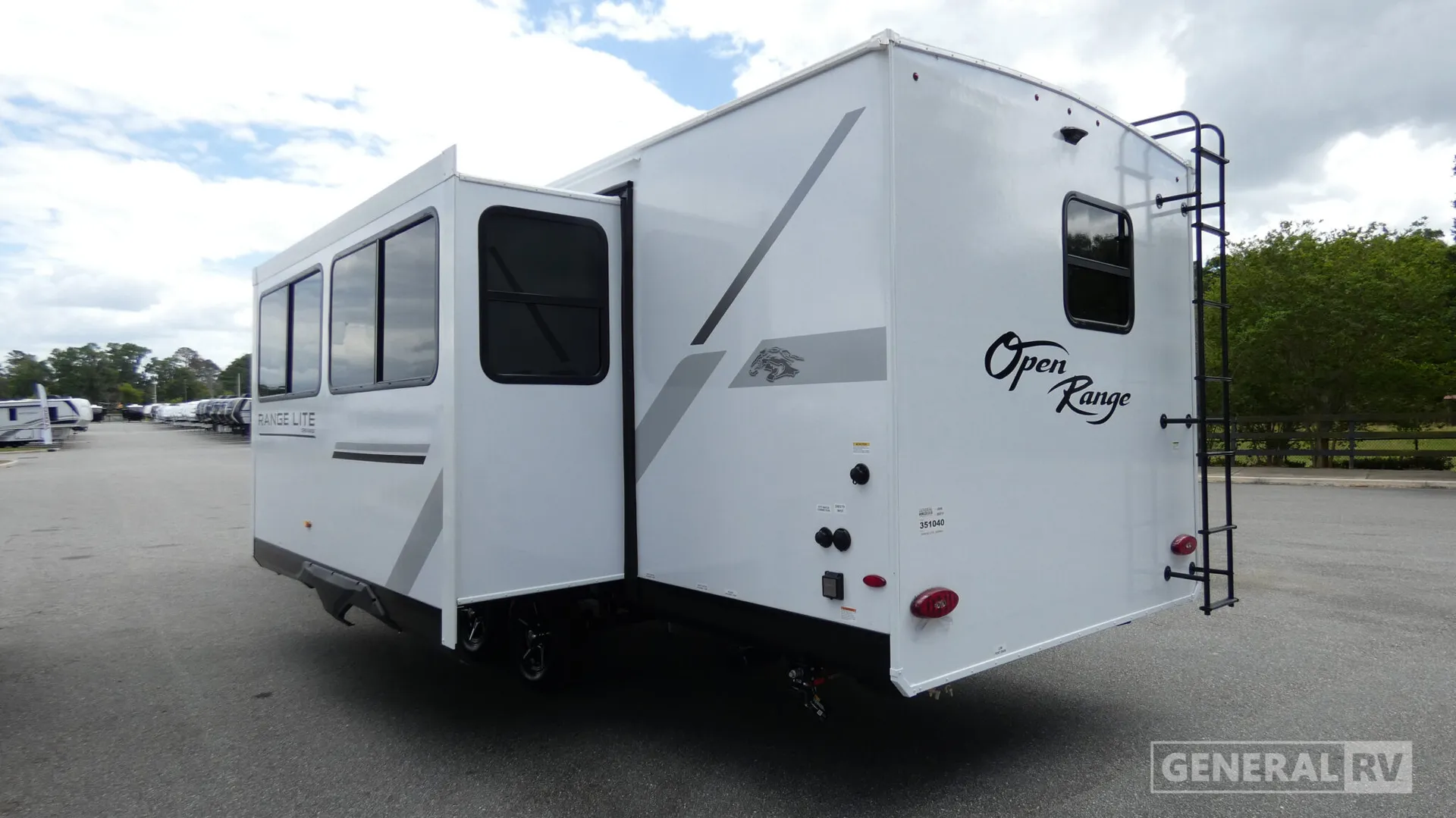 2026 Highland Ridge RV Range Lite 250RBL - Photo 4