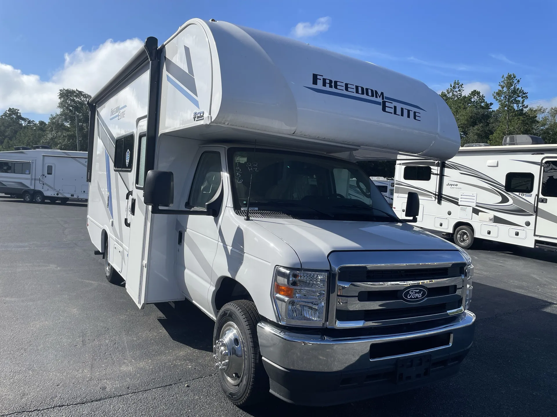 2026 Thor Motor Coach Freedom Elite 22HZ - Photo 2