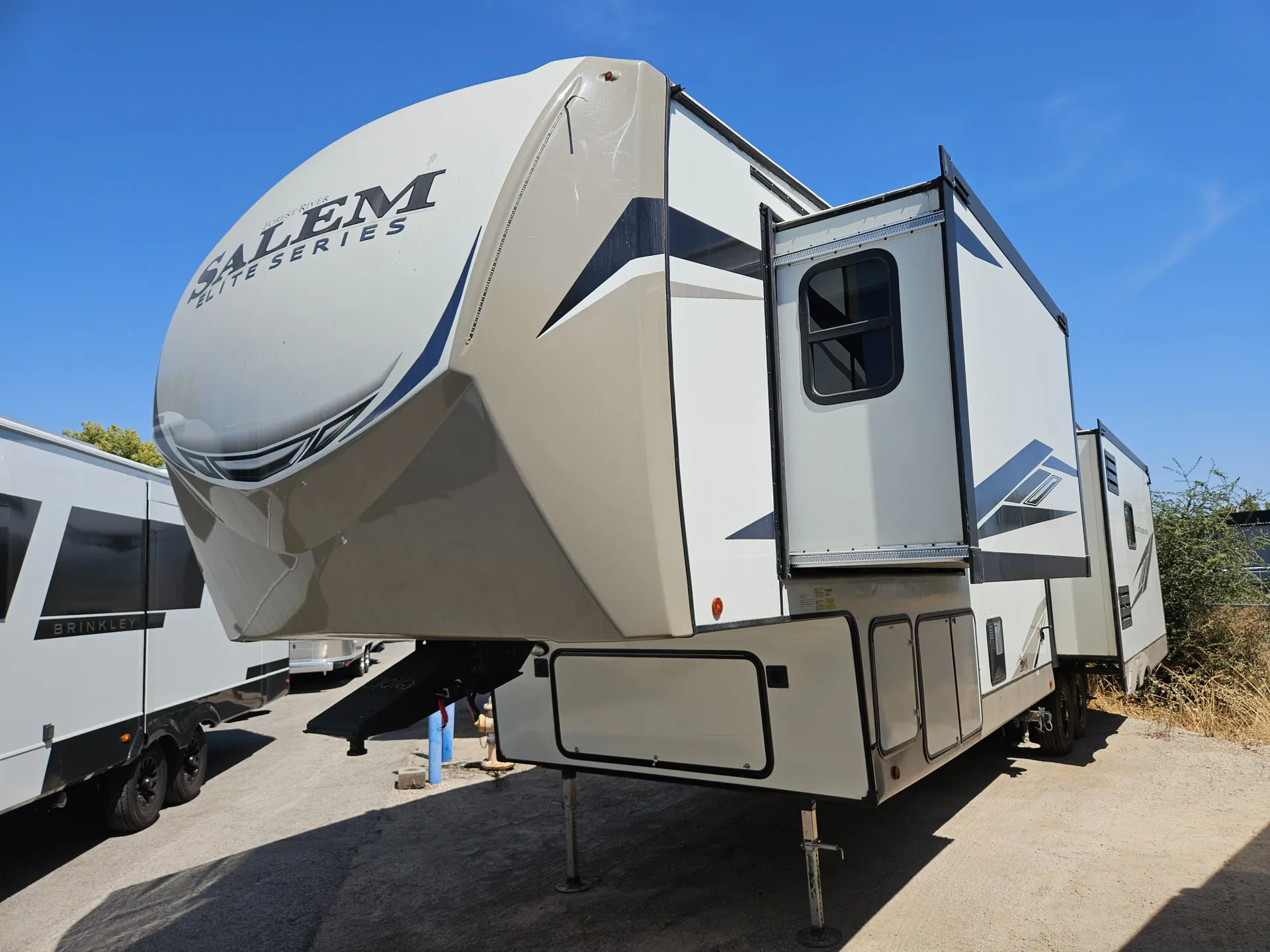2022 Forest River Wildwood Heritage Glen Elite 34RL - Photo 4