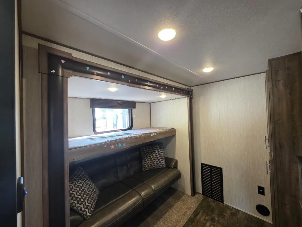 2020 Forest River Sabre 36BHQ, Photos photo 29