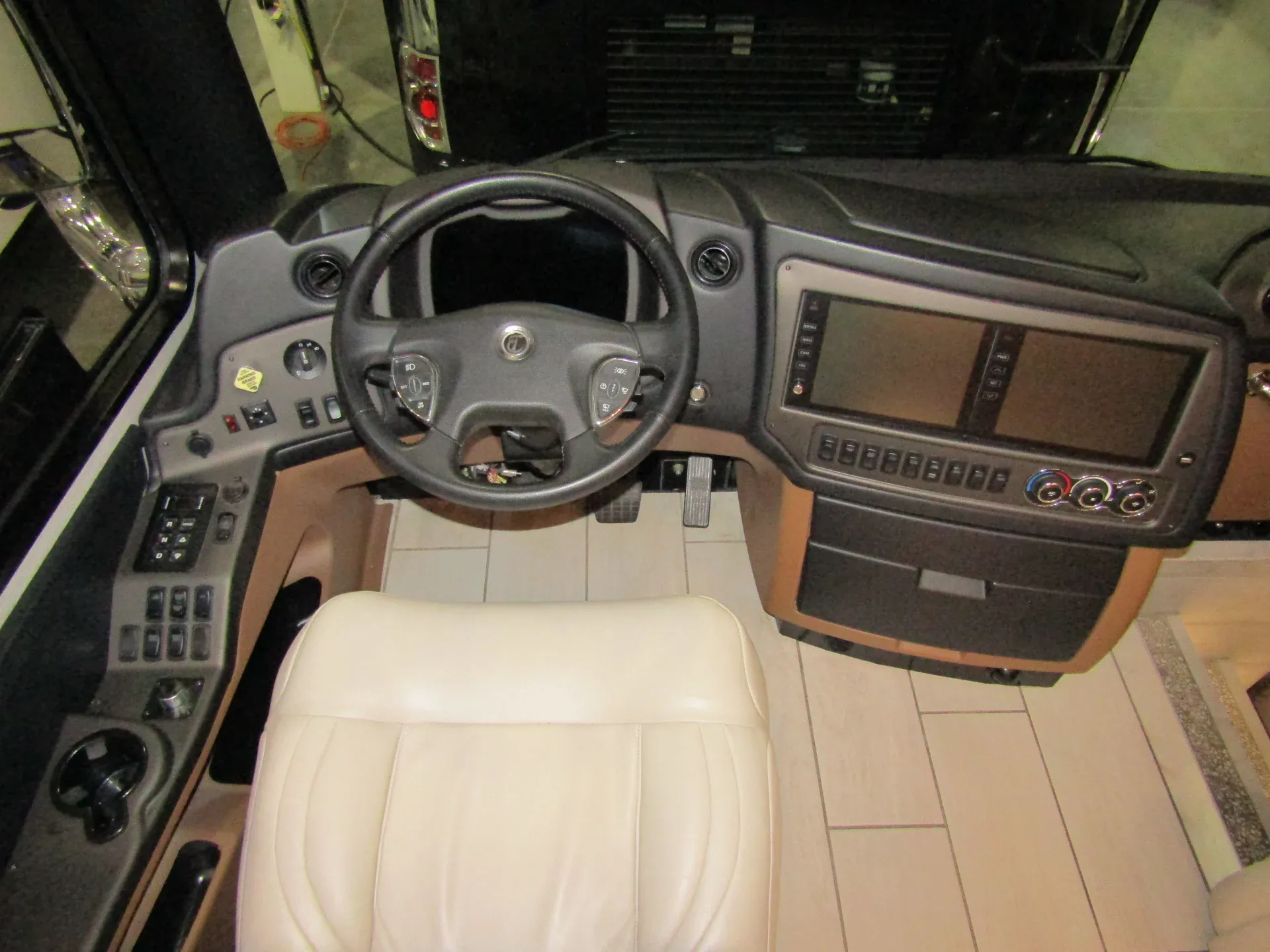 2021 Tiffin Allegro Bus 35 CP - Photo 3