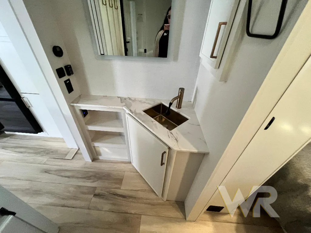 2026 Brinkley Model I 294, Photos photo 21