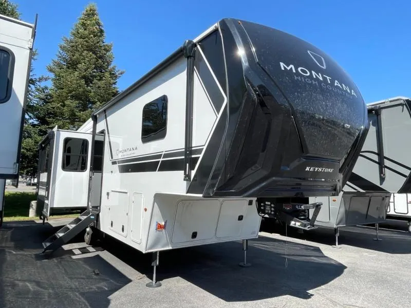2026 Keystone Montana High Country 290RL - Photo 2