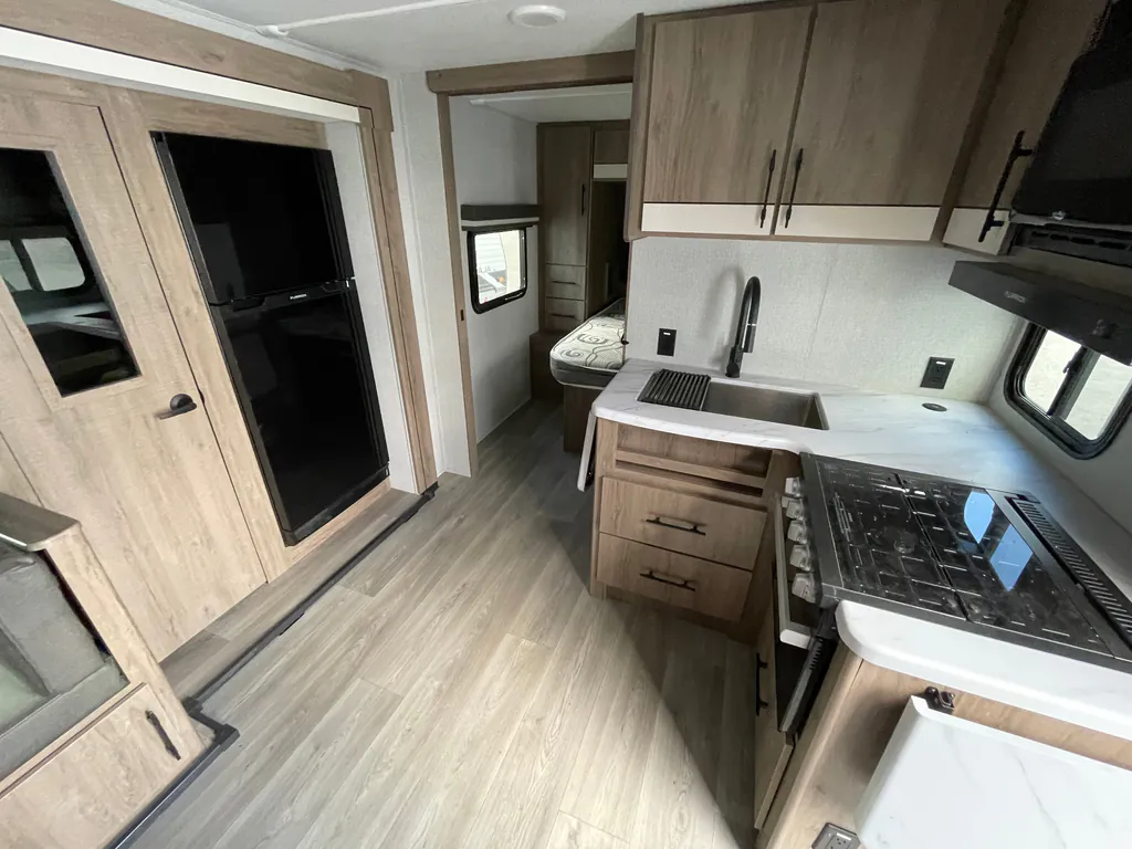 2025 Grand Design Imagine XLS 25DBE, Photos photo 4