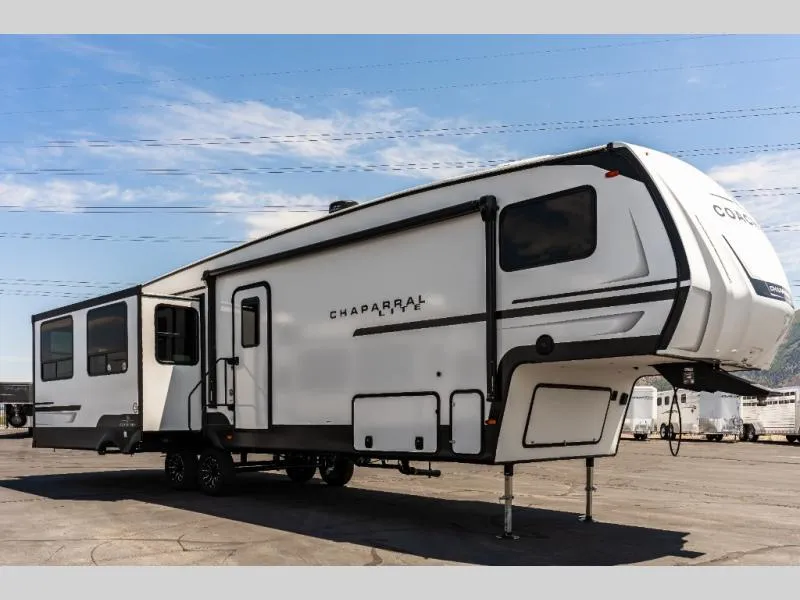 2027 Forest River RV CHAPARRAL 30BHS - Main photo