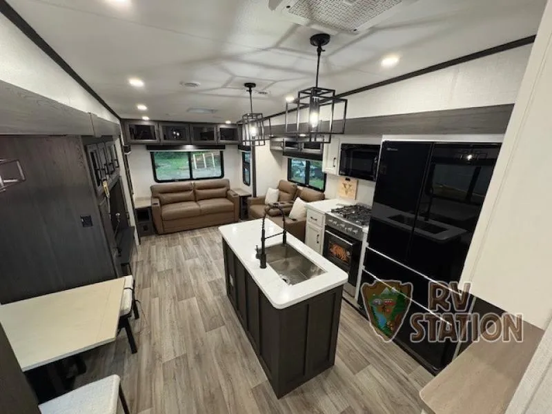 2026 Venture RV SportTrek Touring Edition 363VFR - Photo 4