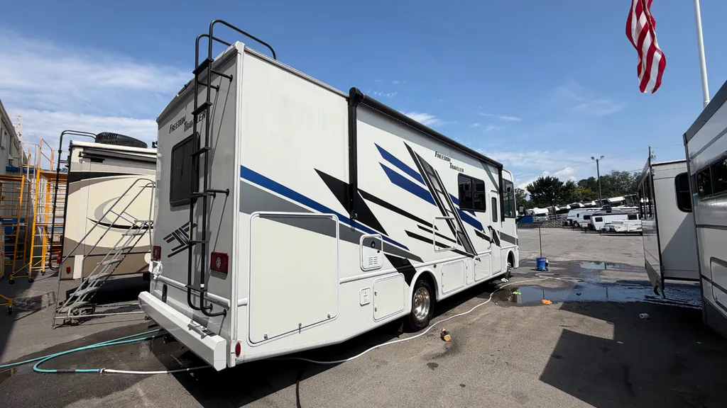 2025 Thor Motor Coach Freedom Traveler A29, Photos photo 33