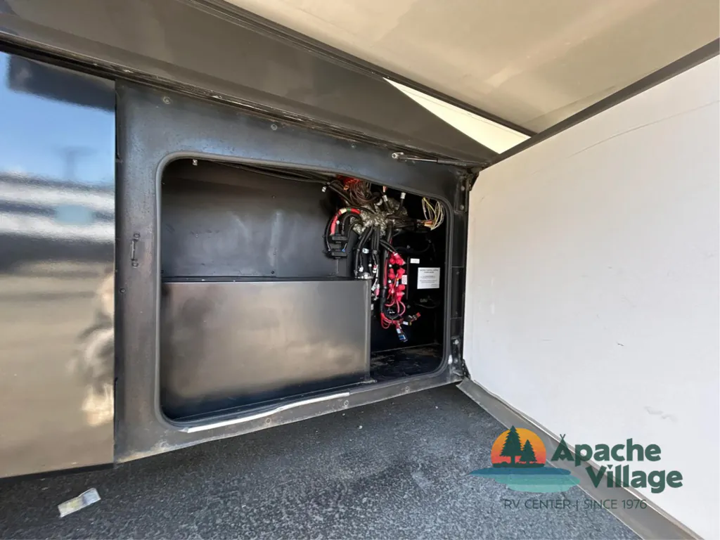 2017 Fleetwood Pace Arrow LXE 38F, Photos photo 19
