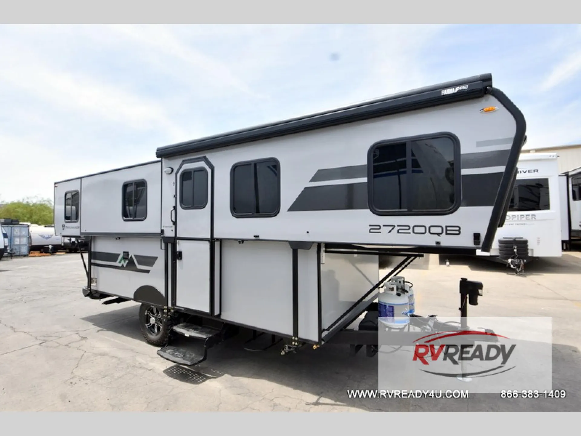 2027 TrailManor 2720 Series 2720QB - Photo 2
