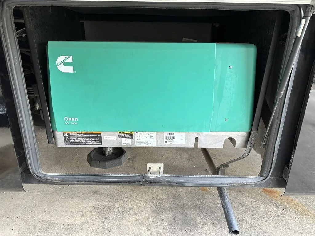 2019 Forest River Georgetown 369DS - Photo 4