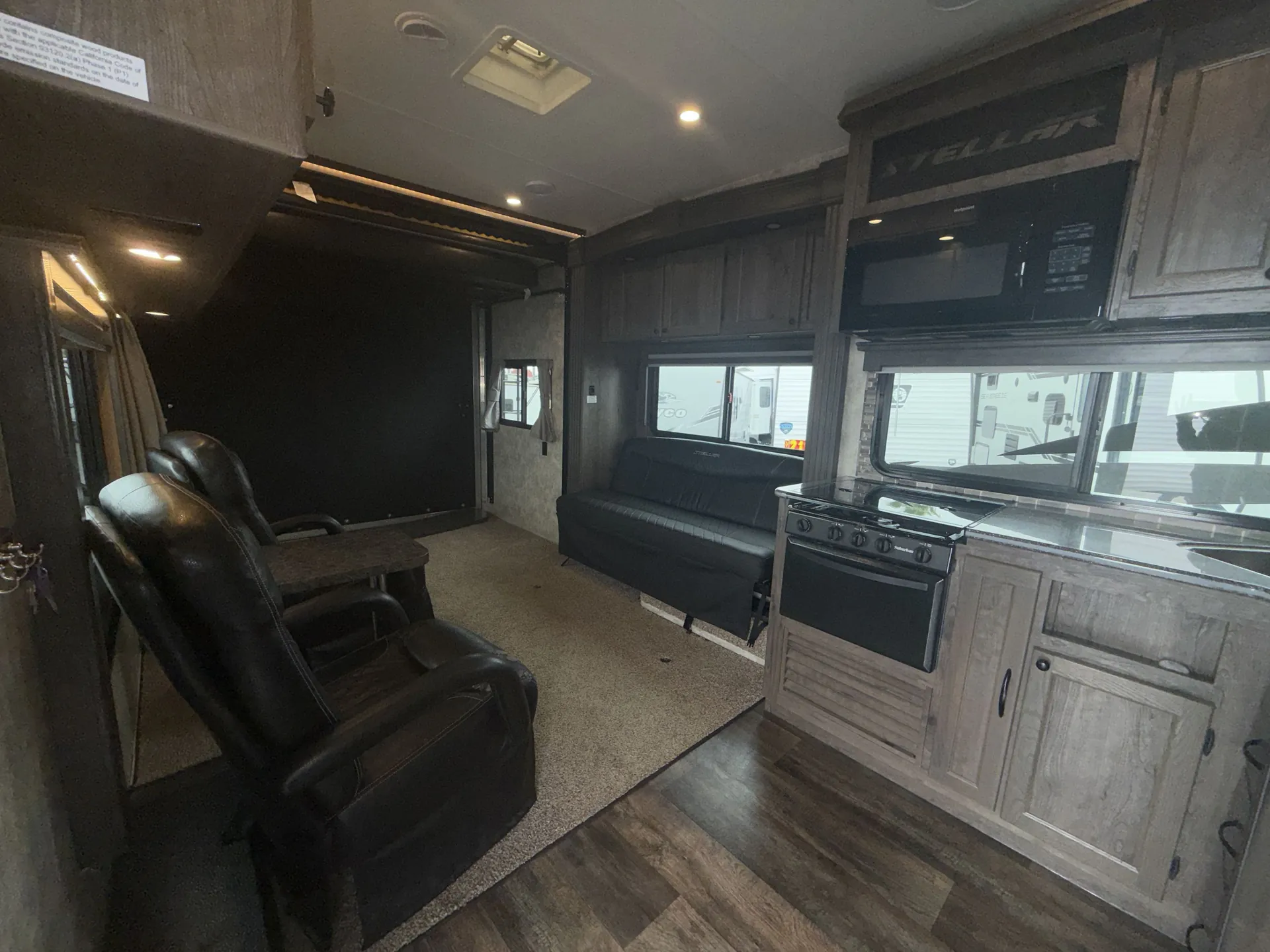 2017 eclipse rv Stellar Wide Lite 28iBLG — living area main
