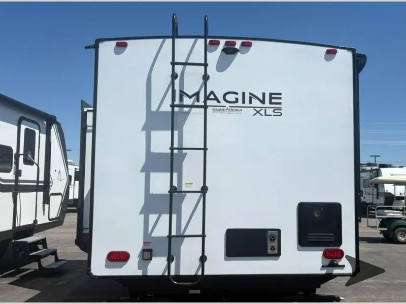2026 Grand Design Imagine XLS 17MKE - Photo 4