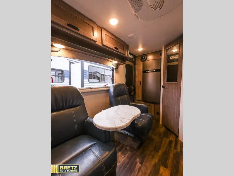 2021 Lance Lance Travel Trailers 1475 - Photo 2