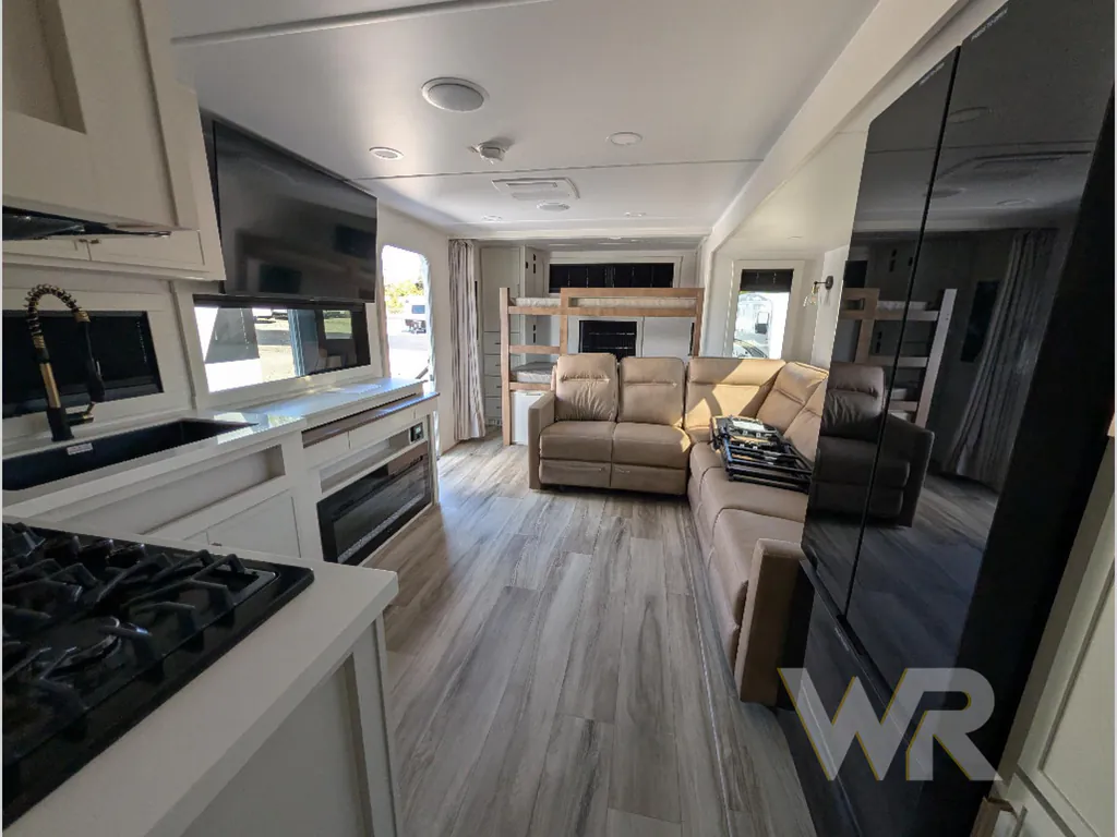 2027 Brinkley Model I 290, Photos photo 42