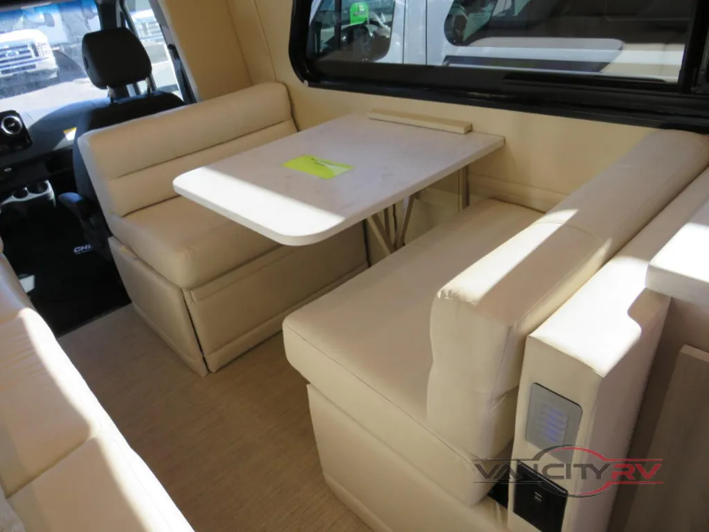 2024 Chinook RV Summit SS, Photos photo 15
