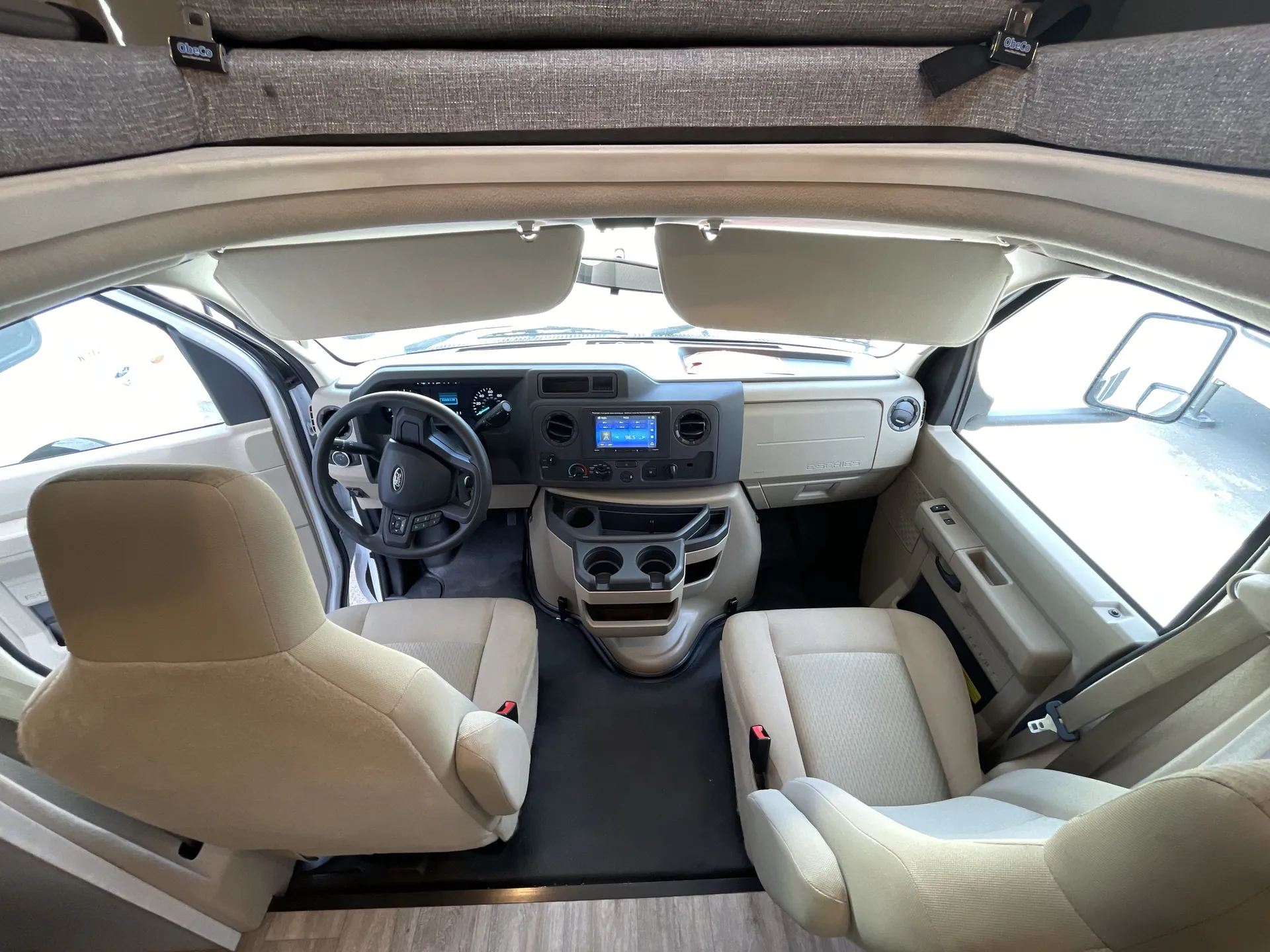 2025 Thor Motor Coach Four Winds 25V — living area main