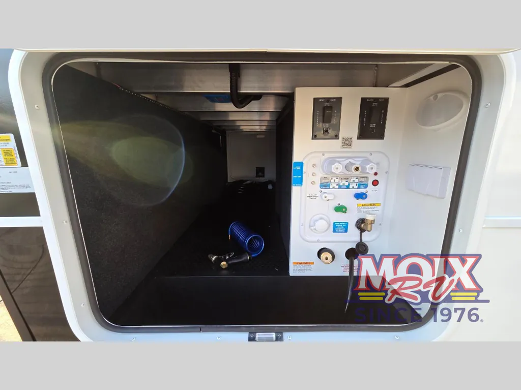 2026 Brinkley Model Z Air 297, Photos photo 28