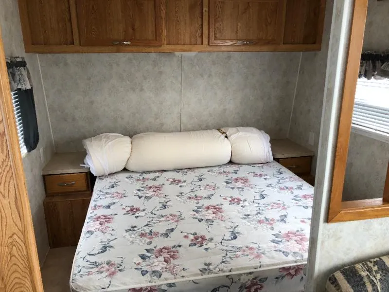 2004 Shasta RVs Oasis 24QB - Photo 4