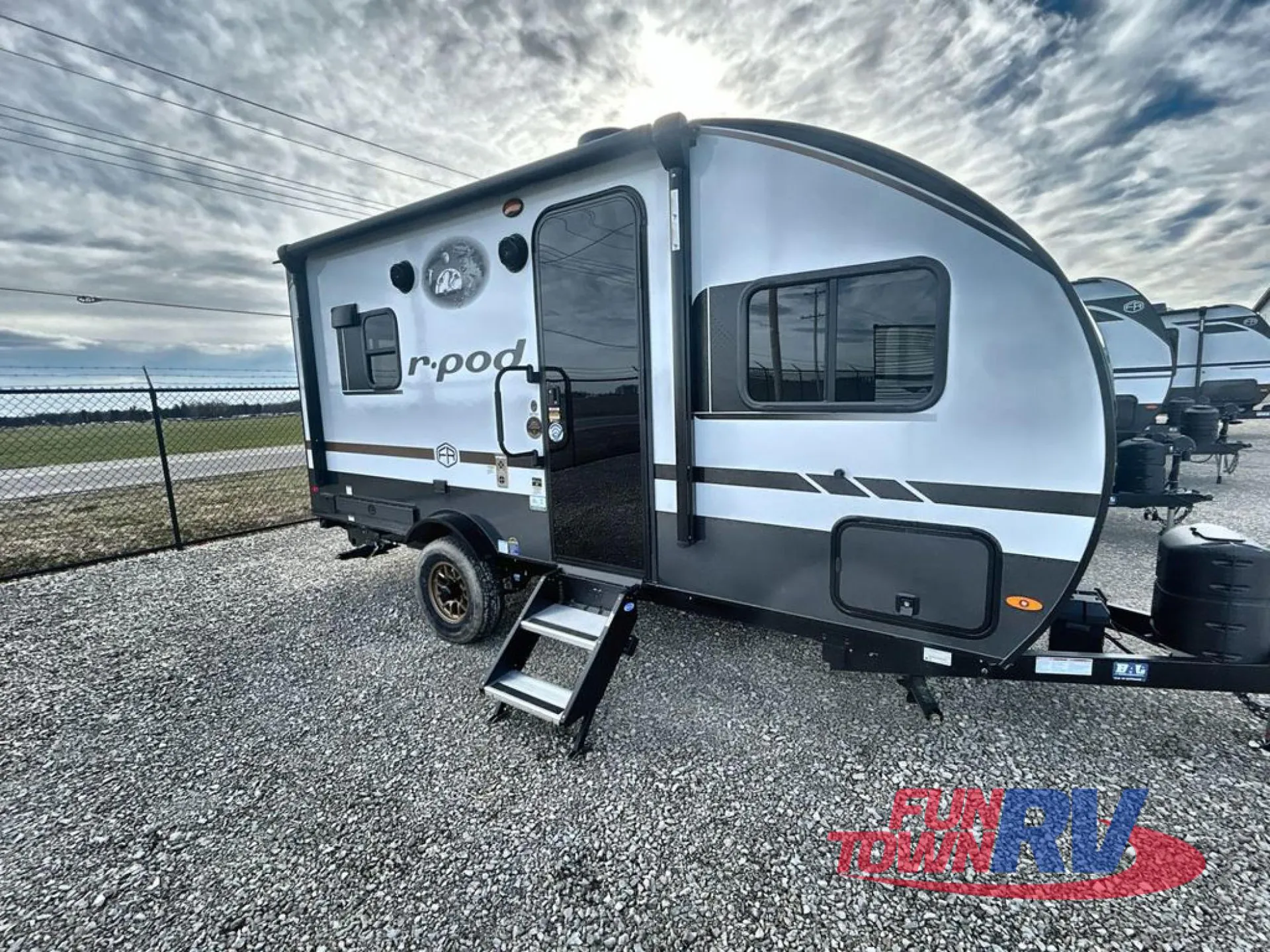 2026 Forest River R-Pod RP-194 - Photo 2