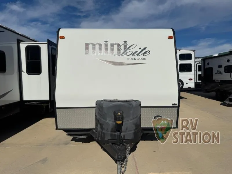 2015 Forest River RV Rockwood Mini Lite 2503S - Photo 2