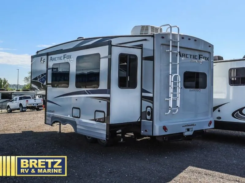2024 Northwood Arctic Fox Grande Ronde 27-5L - Photo 3