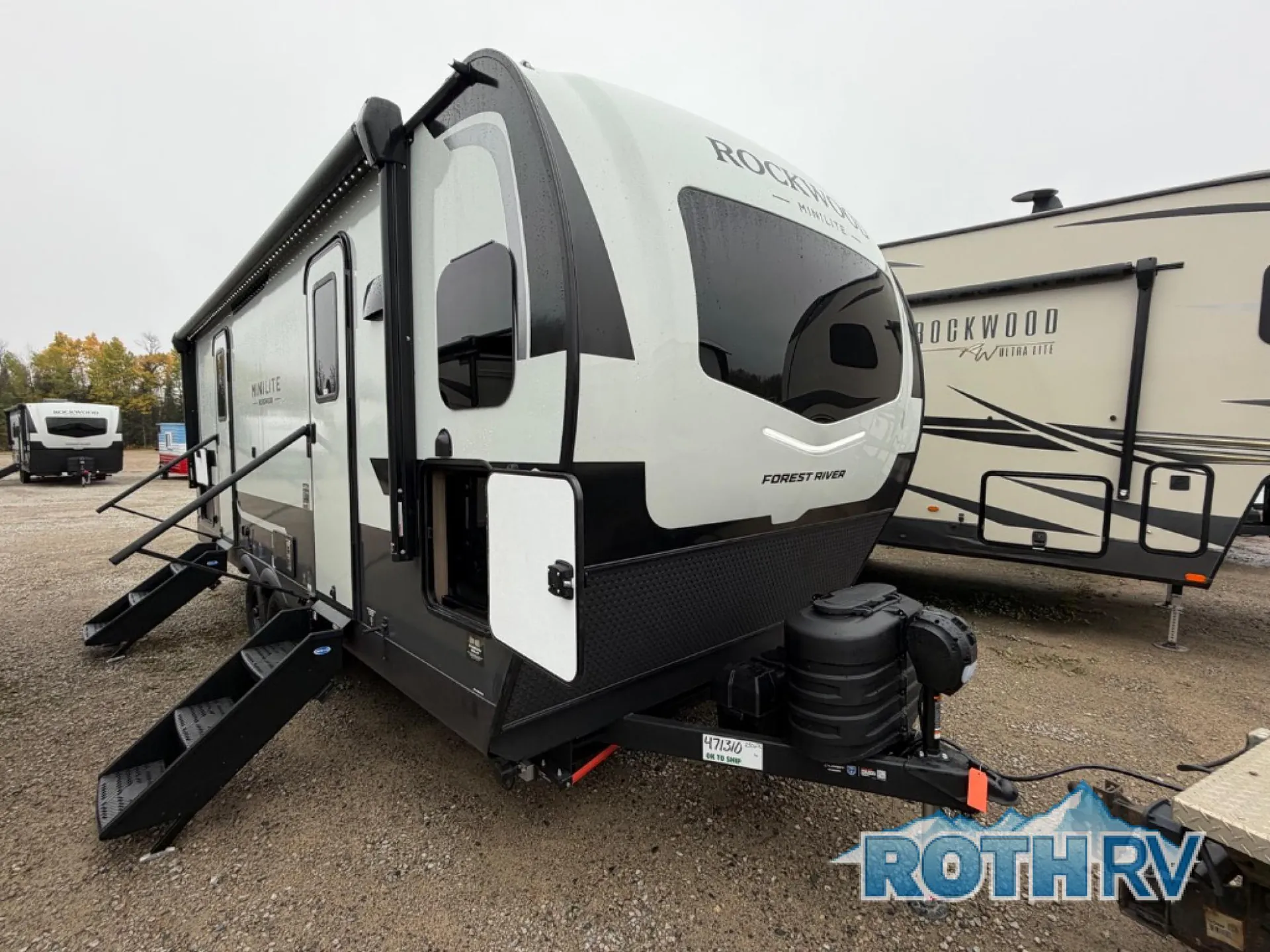 2027 Forest River Rockwood Mini Lite 2506FK - Photo 3