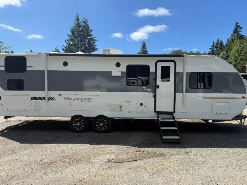 2025 Forest River RV Wildwood X-Lite 273QBXL - Photo 3