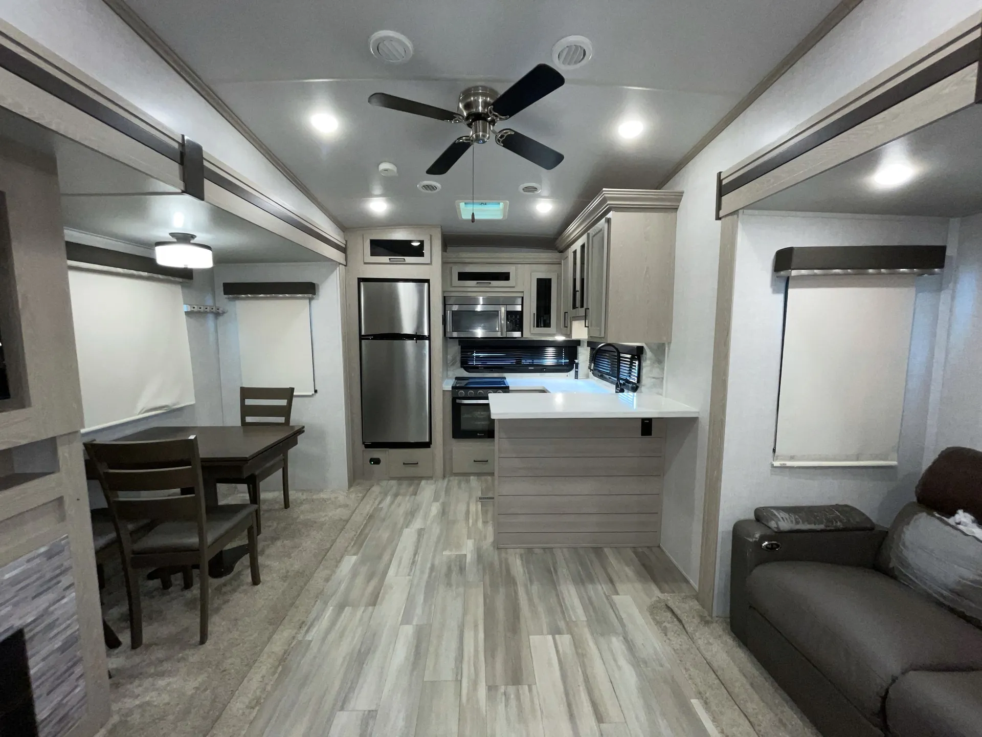 2021 Forest River Rockwood Signature Ultra Lite 8291RK — living area main