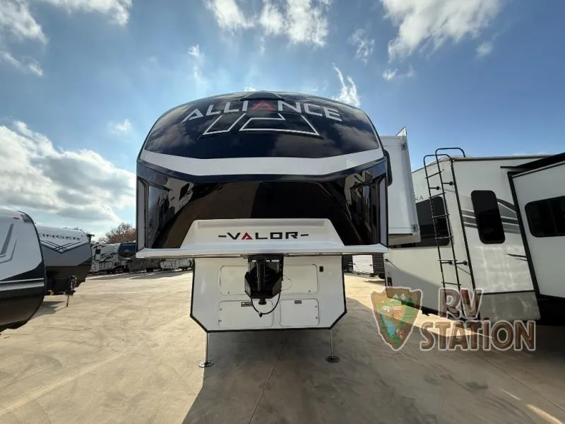 2026 Alliance RV Valor 40V13 - Photo 3