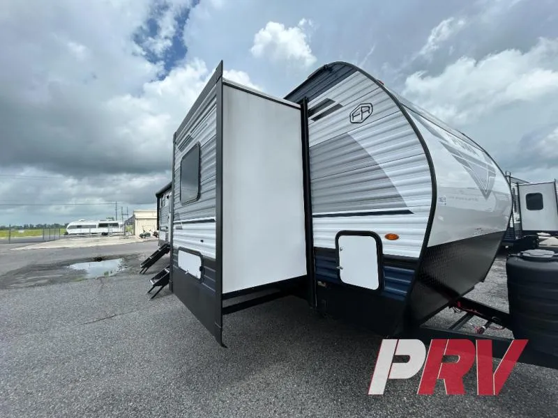 2027 Palomino Puma 32RBFQ - Photo 2