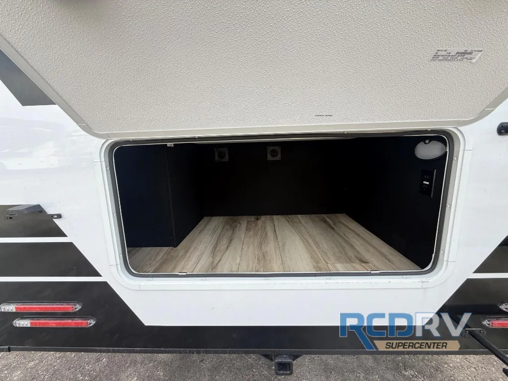2027 Brinkley Model I 290, Photos photo 26