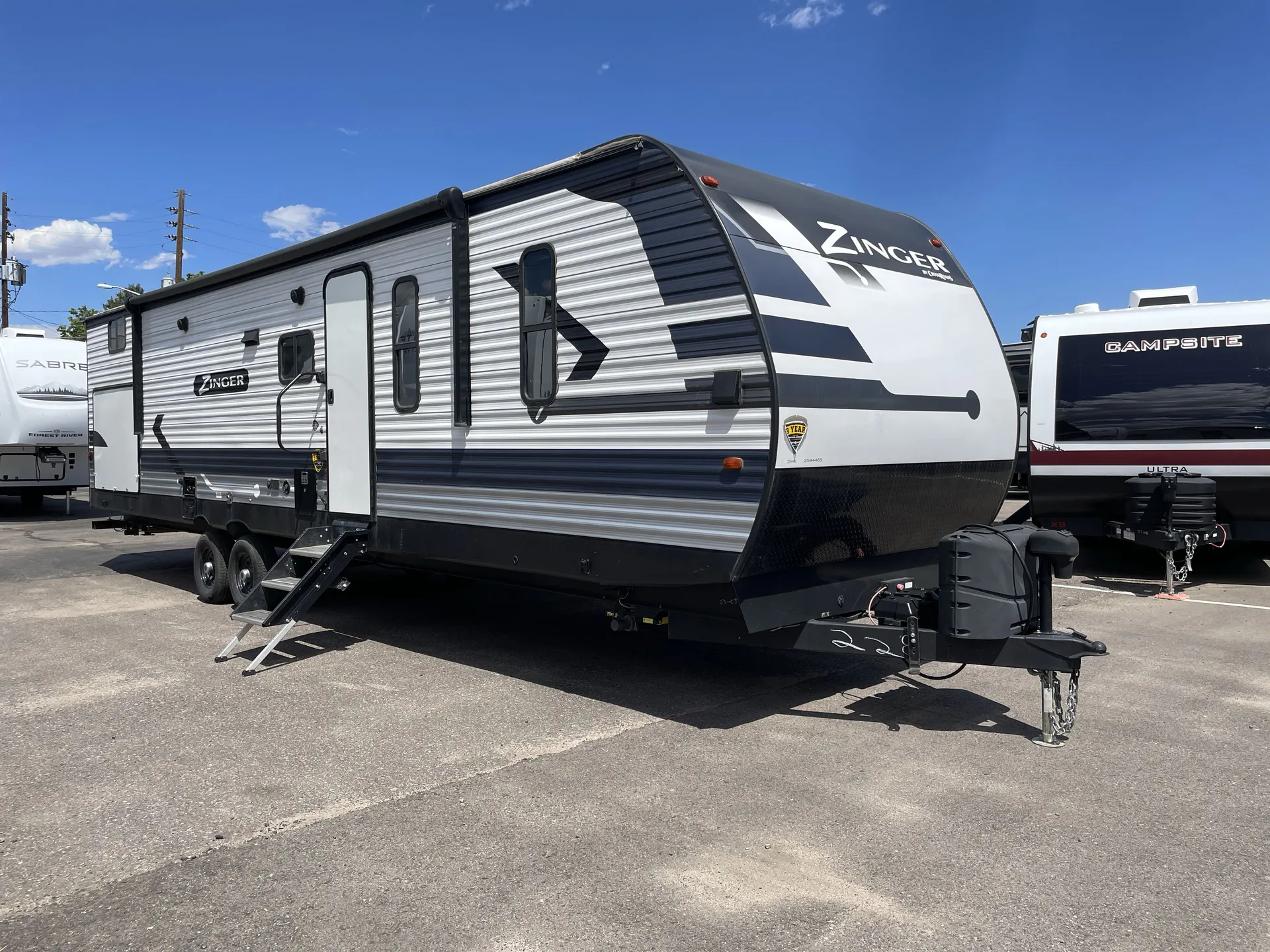 2021 CrossRoads Zinger 340BH - Photo 2