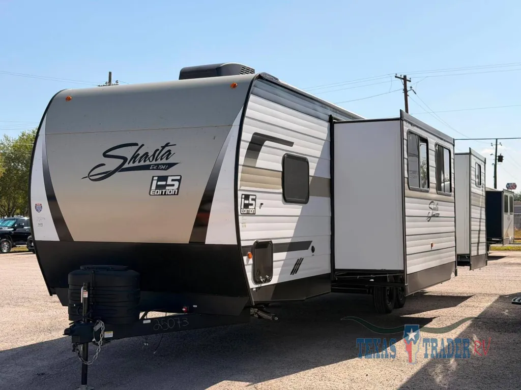 2027 Shasta i-5 Edition 532BEDS, Photos photo 3