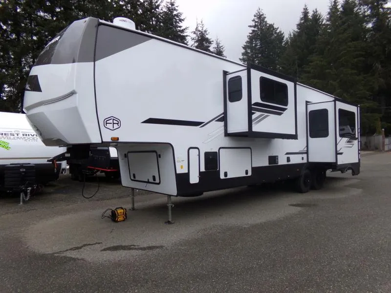 2026 Forest River Sierra 3800RK - Photo 3