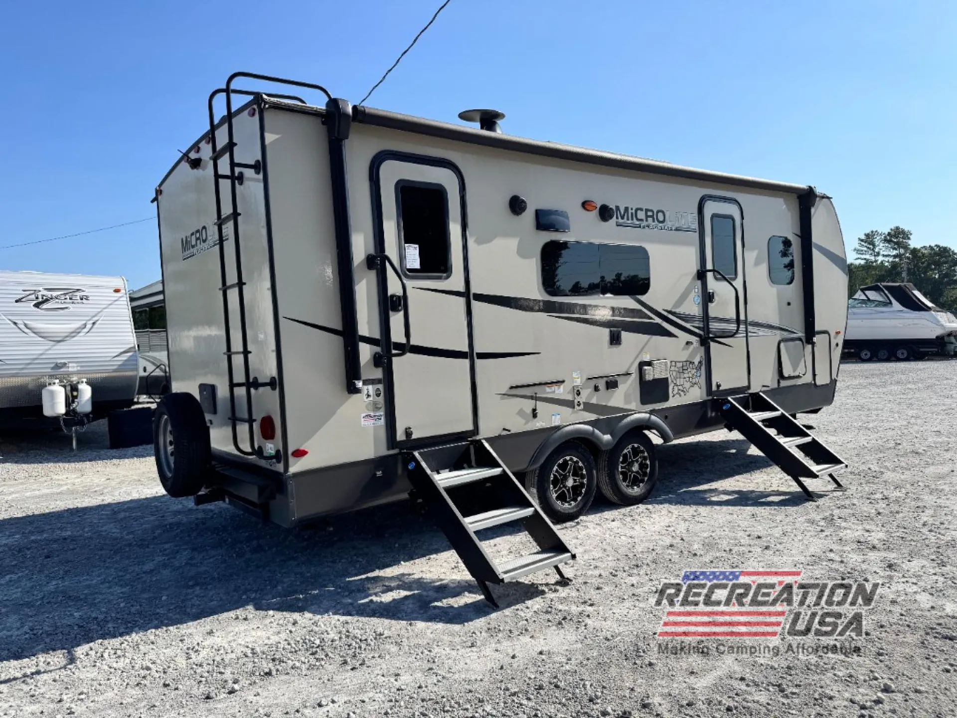 2022 Forest River Flagstaff Micro Lite 25FBS - Photo 4