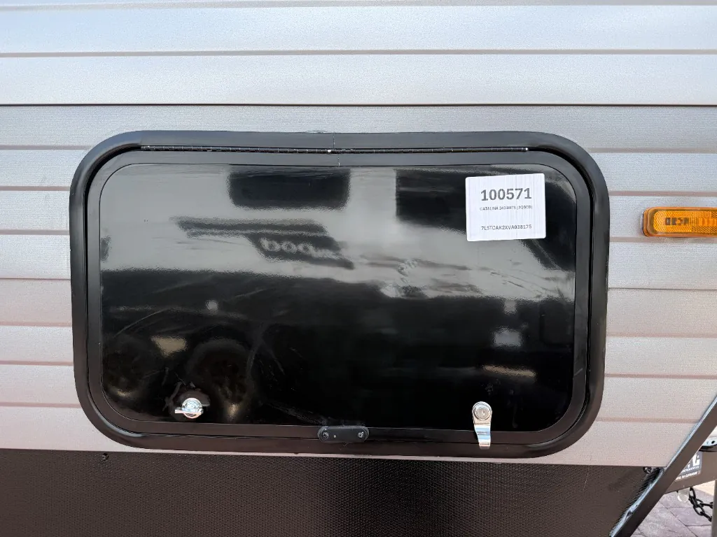 2027 Coachmen Catalina Legacy Edition 343BHTS (2 Queen Beds), Photos photo 63